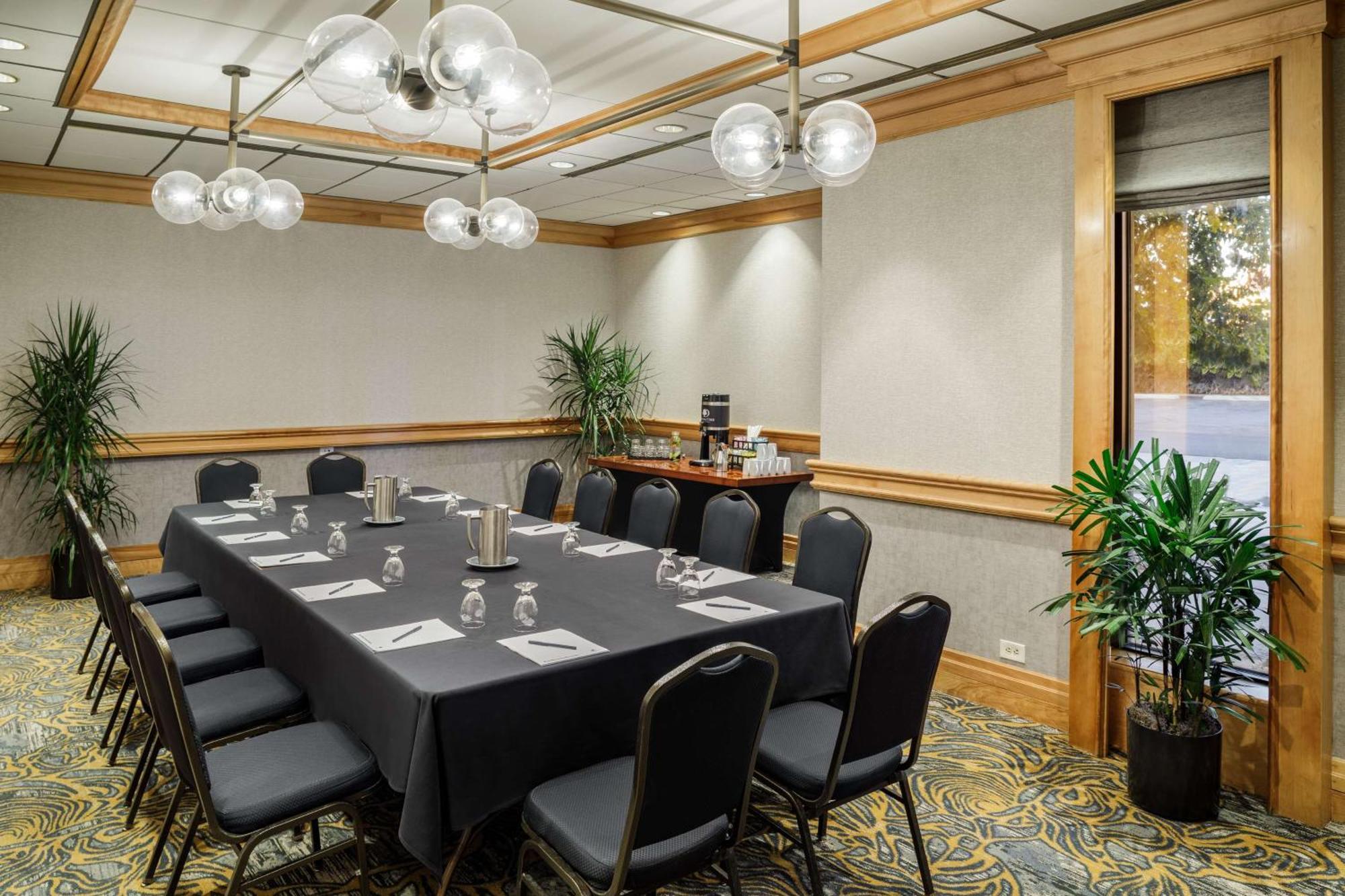 Doubletree By Hilton Hotel Denveri nemzetközi repülőtér Kültér fotó